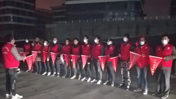 創(chuàng)建“全國文明典范城市”，東達人在行動